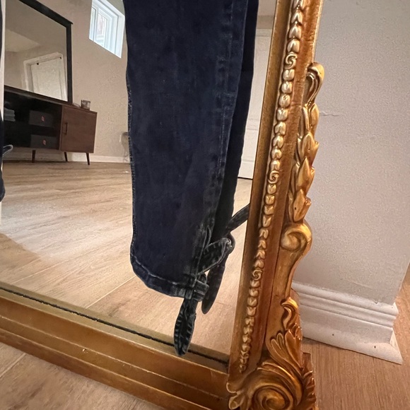 These jeans were meant for walking - Picture 6 of 6